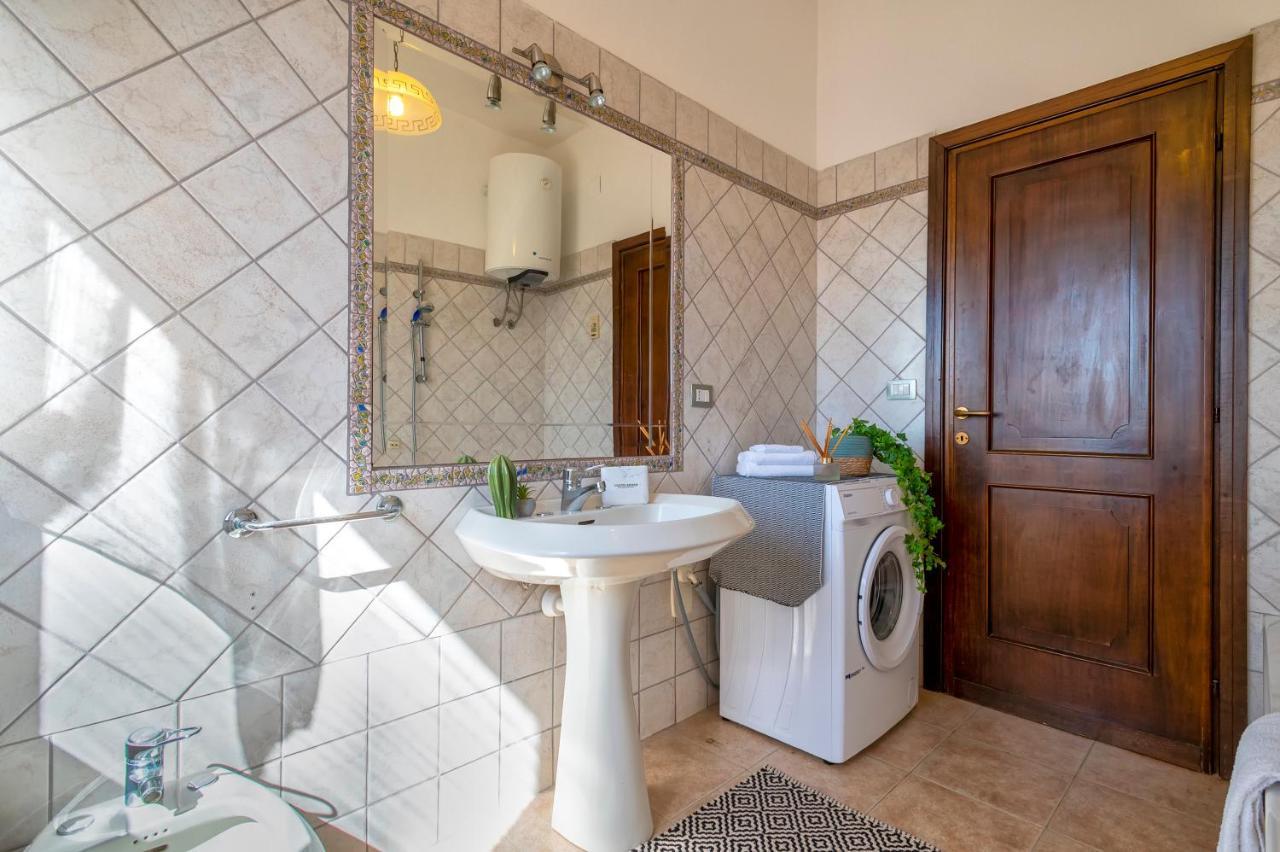 Ferienwohnung Lungomare Garibaldi - Attico A Due Passi Dal Mare Alghero Exterior foto